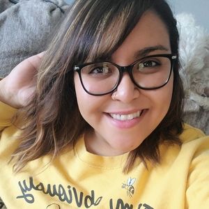 Meet your Posher, Tania